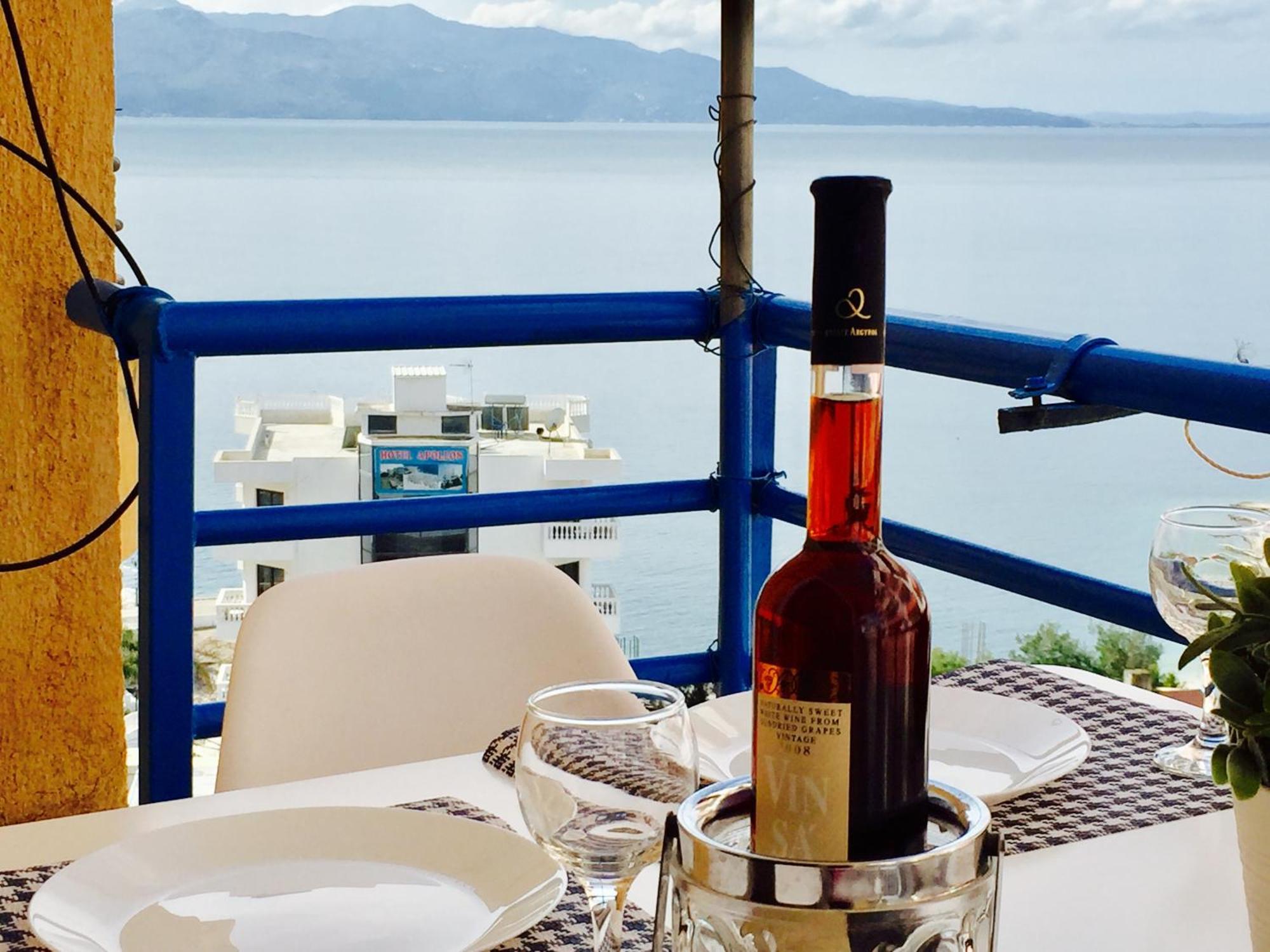 Sea And Sky Apartments Sarande Bilik gambar