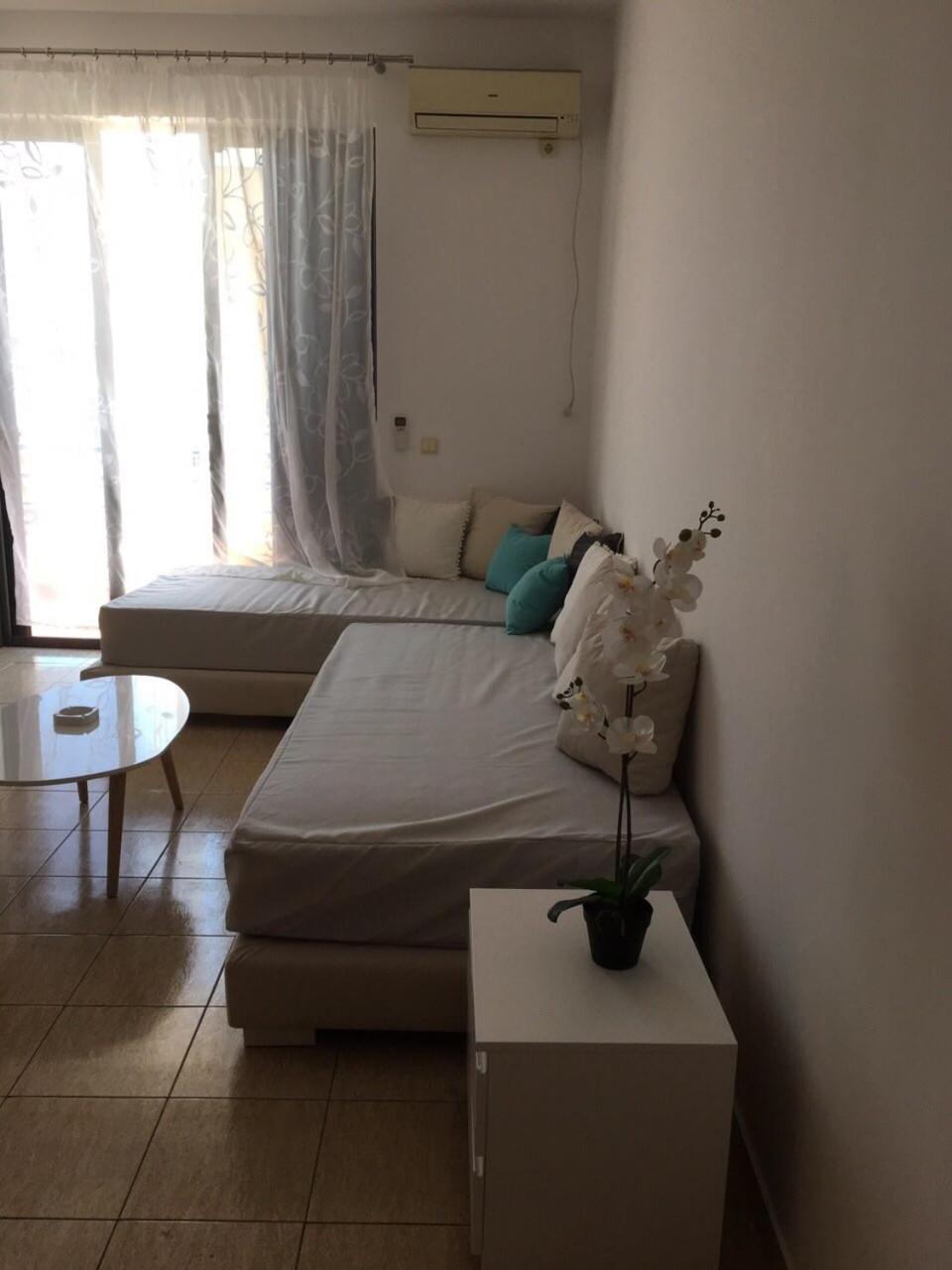 Sea And Sky Apartments Sarande Bilik gambar