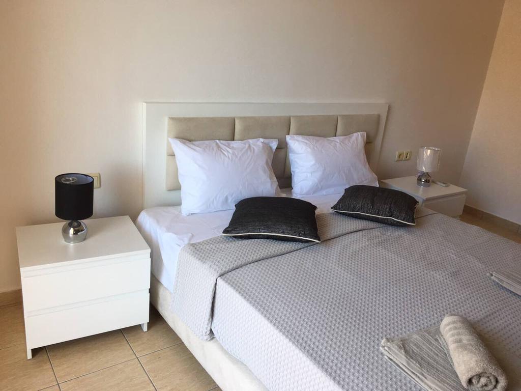Sea And Sky Apartments Sarande Luaran gambar