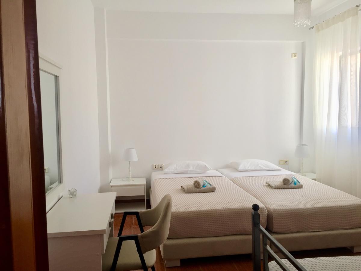 Sea And Sky Apartments Sarande Luaran gambar